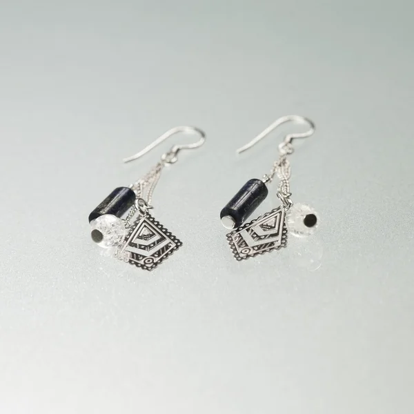 Silver earrings with quartz and lapis lazuli gemstone — Stock Photo, Image