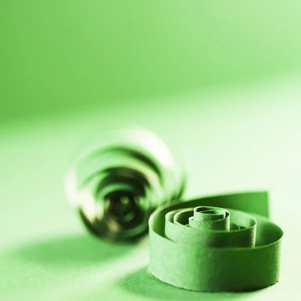 Espirales de Libro Verde sobre fondo de papel —  Fotos de Stock