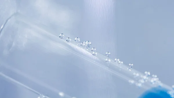 Jöle topları ile tüp — Stok fotoğraf