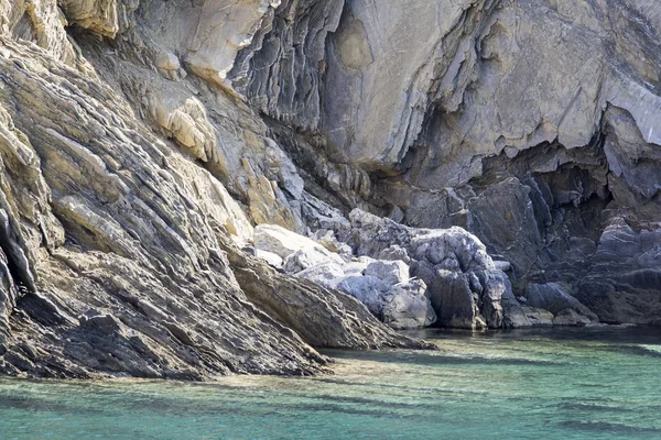Podrobnosti z vody a skal - Egejské moře, Řecko — Stock fotografie