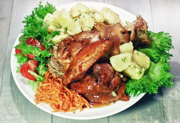 Roasted pork knuckle — Stock Photo, Image