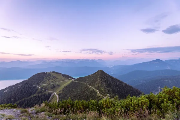 Красочный Закат Альпах Вид Вершины Горы Бавария Германии — стоковое фото