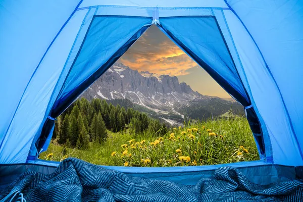 View Touristic Tent Mountain Valley — Stock Photo, Image