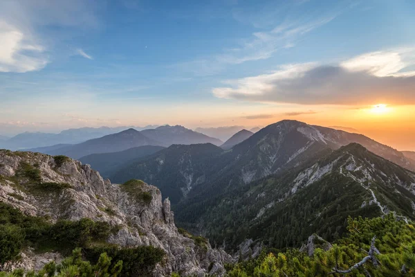 Coucher Soleil Coloré Dans Les Alpes Vue Depuis Sommet Herzogstand — Photo