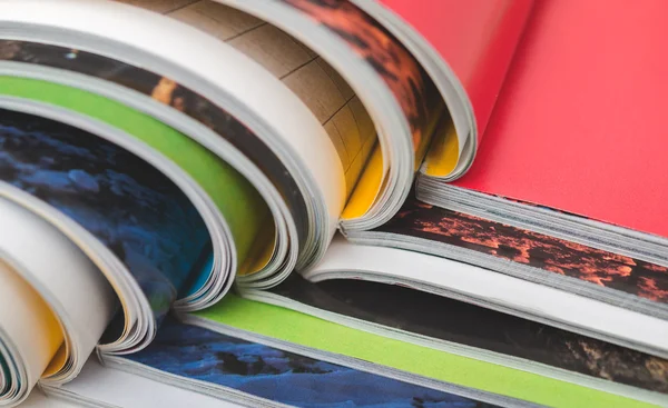 Colorful magazines — Stock Photo, Image