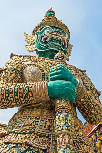 Demon Guardian at Wat Phra Kaew, Bangkok, Tailândia . — Fotografia de Stock