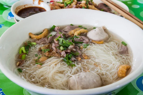 Chinese noodles in soup — Stock Photo, Image