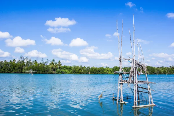 Traditional fishing method using a bamboo square dip net at Sout — Stock Photo, Image