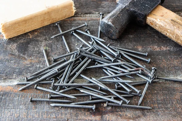 Hammer Nails Wooden Background Instruments Repairman Carpenter Builder — Stock Photo, Image