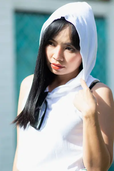 Fashion Portrait Asian Woman Sport Woman Concept — Stock Photo, Image