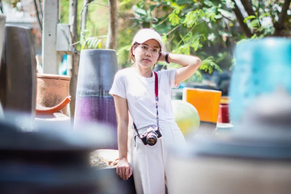 Belle Donne Asiatiche Attraenti Viaggiano Studio Ceramica — Foto Stock