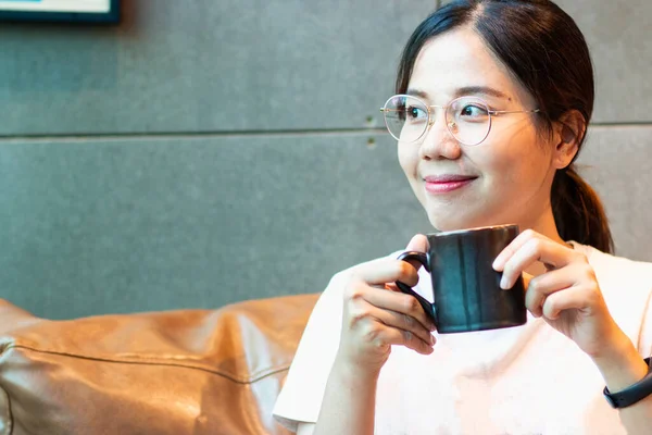Portrait Asian Woman Black Cup Aromatic Coffee Tea Hands Relaxing — 스톡 사진