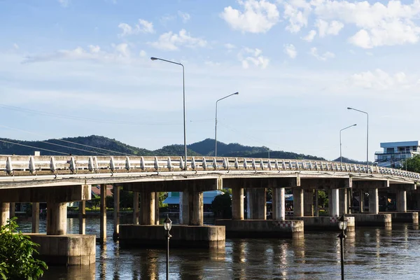 Concrete Bridge Khwae River Blue Sky Kanchanaburi Province Thailand — Stock Photo, Image