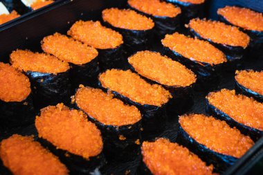 Ebiko Suşi bir Japon yemek türüdür..