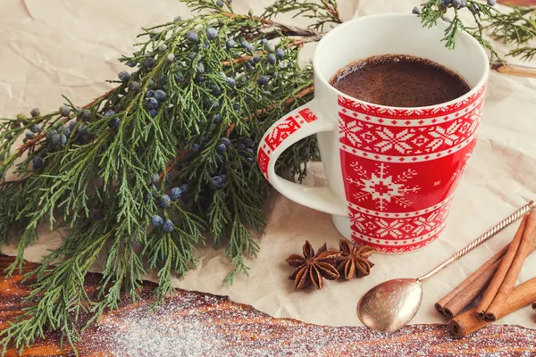 Caffè natalizio con cannella — Foto Stock