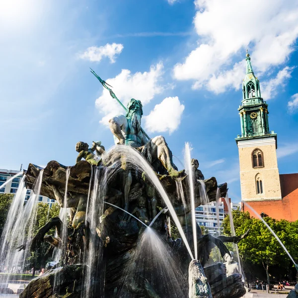 Neptunbrunnen berlin — Stok fotoğraf