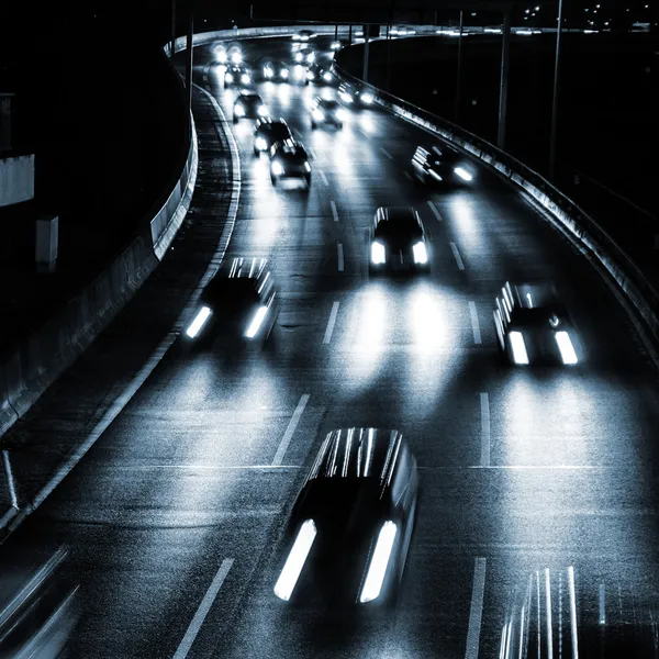 Cars on a highway — Stock Photo, Image