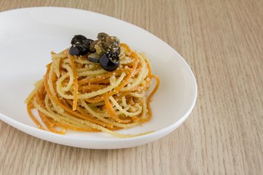 zeytinli makarna makarna