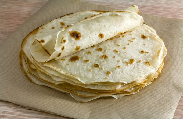 Comida tradicional, piadina romagnola, piada — Fotografia de Stock