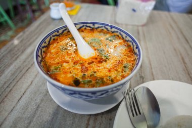 Bir kase Tom Yum çorbası, Bangkok, Tayland