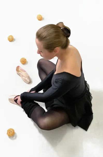 Ballerina in black — Stock Photo, Image