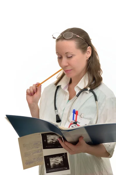 Mujer doctora en el trabajo — Foto de Stock