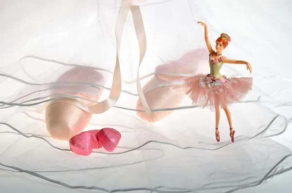 Pink the ballet shoes pointe and dancing in ballerina doll — Stock Photo, Image