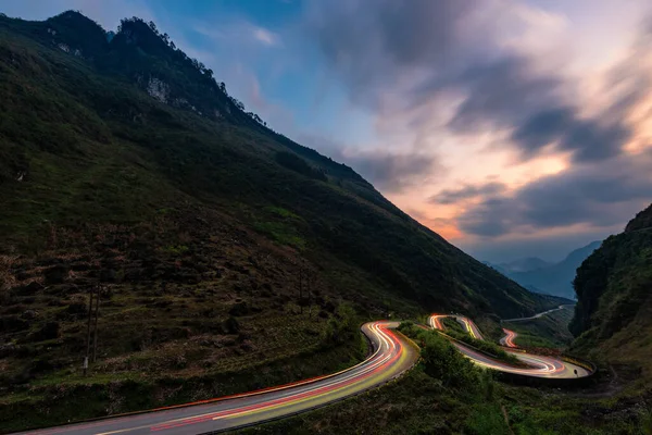 Giang Kurve Straße Zwischen Bergen Vietnam Bei Sonnenuntergang — Stockfoto