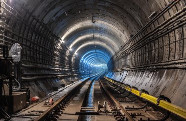 Metro'ya