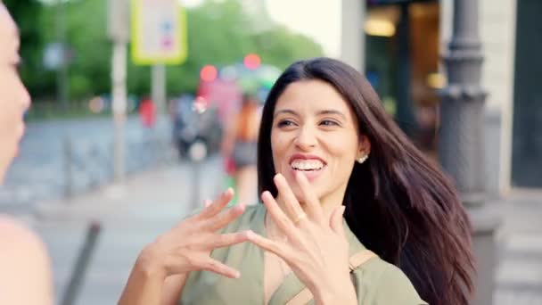 Smiling Caucasian Women Talking Personal Things Street — Stock videók