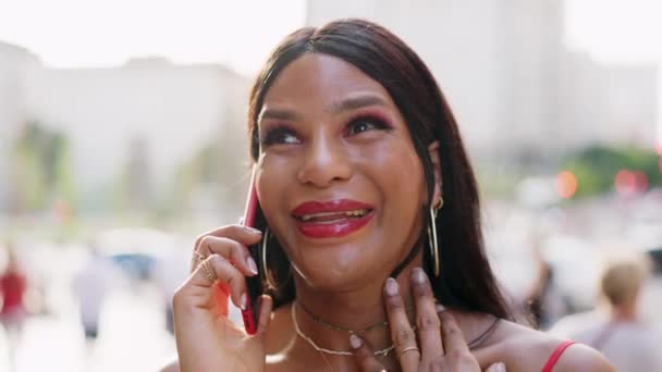 Transgender Woman Smiling While Talking Mobile — Stok video