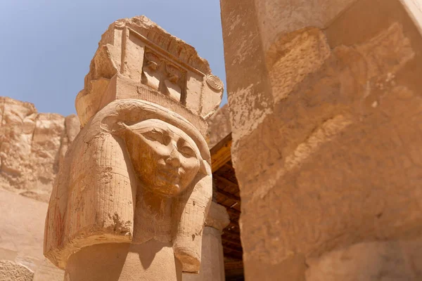 Coluna Estátua Rosto Templo Hatshepsut Egito — Fotografia de Stock