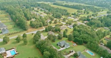 Güney Carolina 'da küçük bir köy olan Kaynayan Springs kasabasının yerleşim yerlerinin hava yüksekliği manzarası