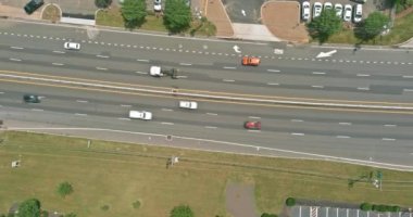 Yükseklik İHA 'sından karayolu kavşağının havadan görüntüsü