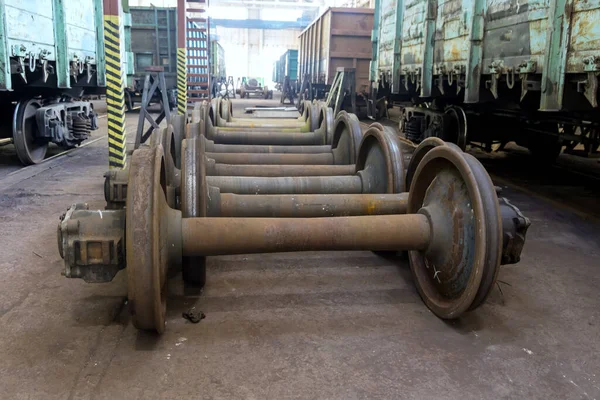 Work Stations Maintenance Shop Garage Repair Restoration Metal Wheels Train — Stock Photo, Image
