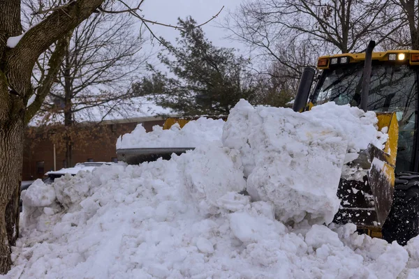 Invierno Con Camión Servicio Municipal Despejar Carretera Después Fuertes Nevadas — Foto de Stock