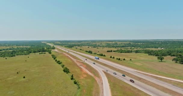 Top view on historic highway 66 road in Oklahoma near small town Clinton — 图库视频影像