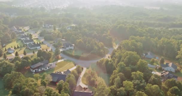 Letecký pohled na malé venkovské městečko v létě Vroucí jaro Jižní Karolína US — Stock video