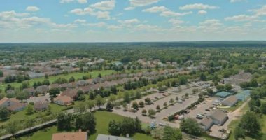 Amerikan kırsalının manzarası Cranbury New Jersey 'de yaz mevsimi manzarası