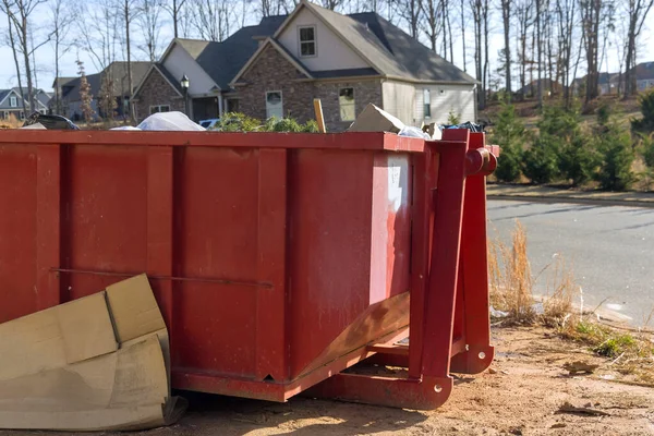 Recykling Odpadów Metalowym Pojemnikiem Odpady Budowlane — Zdjęcie stockowe