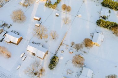 Kış manzaralı güneşli bir gün. Küçük bir kasaba. Güney Carolina 'da Kaynayan Springs.