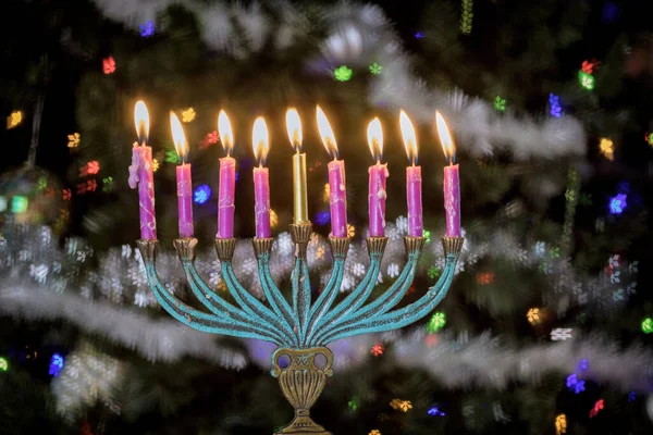 Judisk Semester Hanukkah Symboler Menorah Med Kopia Utrymme Mjuk Boke — Stockfoto