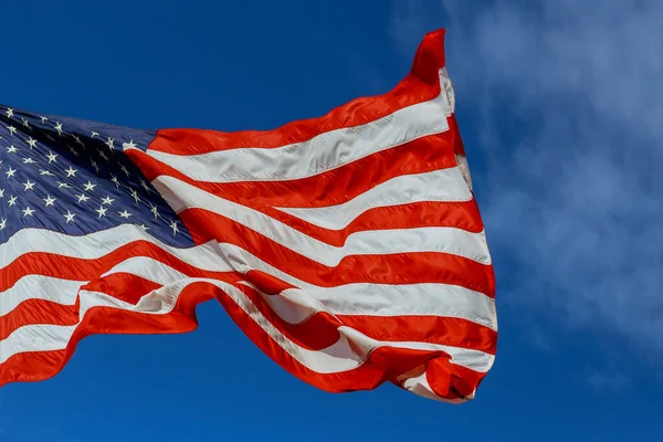 Прекрасно Американський Прапор Сша Смугастими Розмахуючи Виставляючи — стокове фото