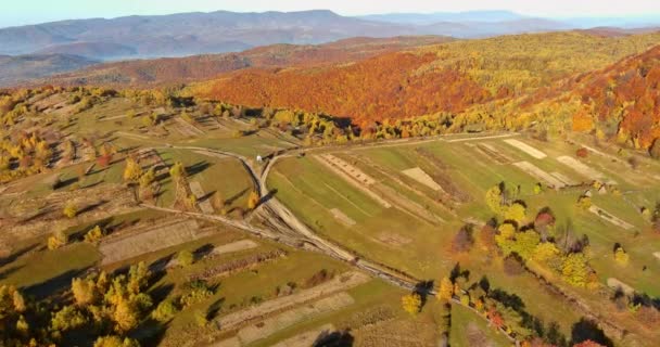 Beautiful nature, warm autumn morning a fascinating mountain scenic aerial view — Stockvideo