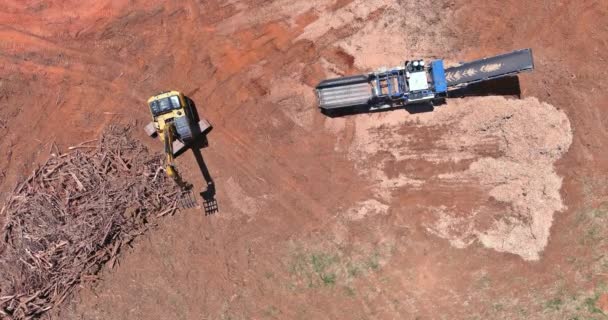 Construction Site View Work Wood Chipping Machine Chipper Process Aerial — Vídeo de stock