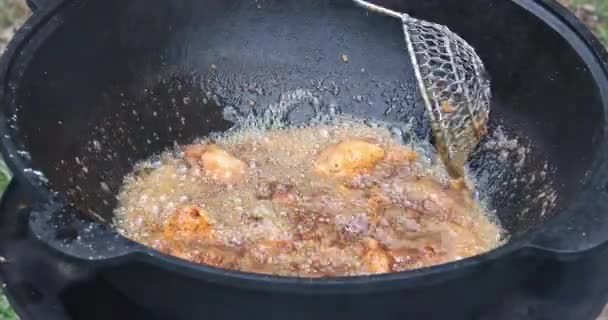 Cooking Food Deep Fried Crispy Chicken Wings Cauldron Boiling Hot — Stock Video