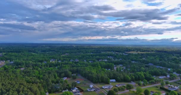 Široké Panorama Letecký Pohled Městečkem Vroucí Prameny Rezidenční Čtvrti Poblíž — Stock video