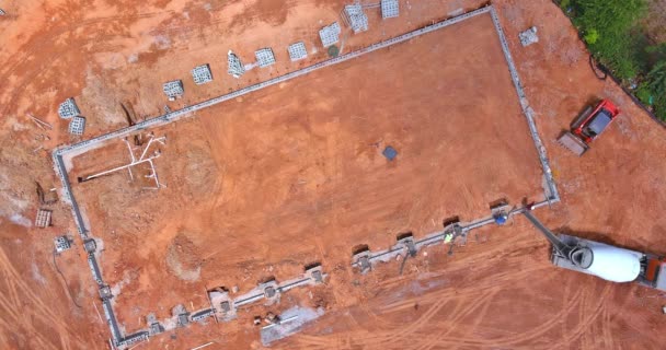 Aerial Top View Concrete Columns Pouring Construction Site — Vídeo de Stock