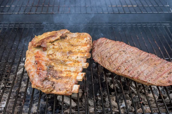 Nothing More American Grilled Beef Steaks Pork Ribs Barbecue Hot —  Fotos de Stock