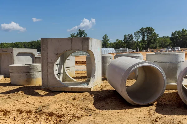 Large cement sewage pipes for industrial buildings were with concrete pipes to construct drainage systems in construction site